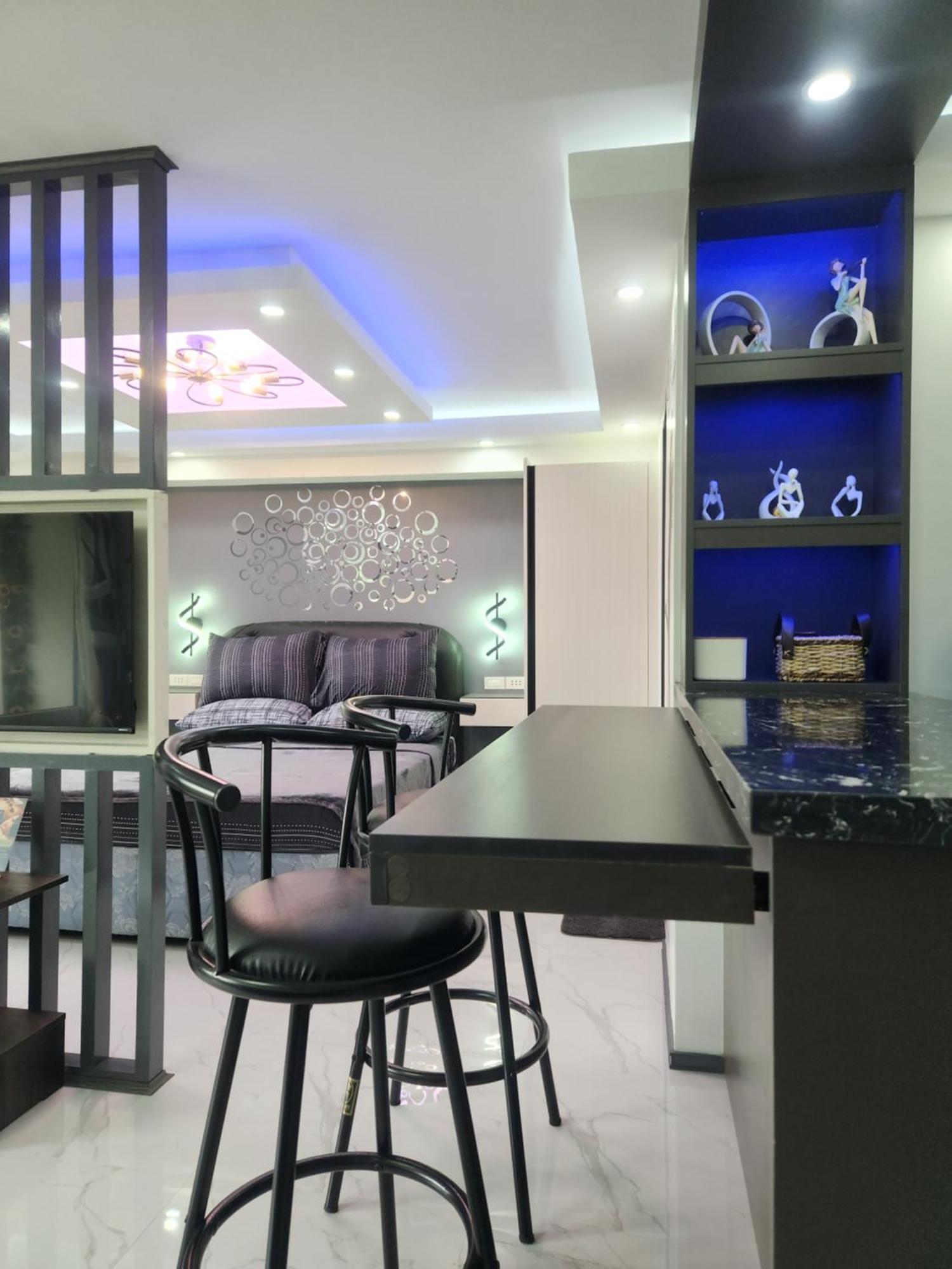Condo Azur Suites B316 Near Airport, Netflix, Stylish, Cozy With Swimming Pool Lapu-Lapu City Bagian luar foto